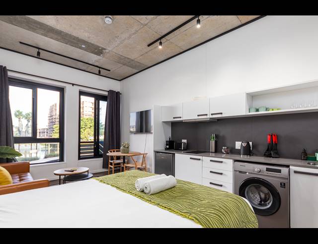 0.5 BEDROOM APARTMENT FOR SALE IN CENTURY CITY
